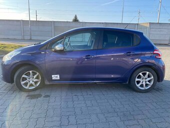 Peugeot 208 - PN123 - 2