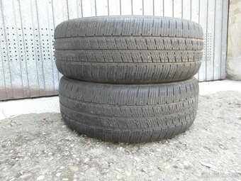 215/60 R17C - 2