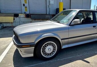 BMW E 30 325ix coupe - 2