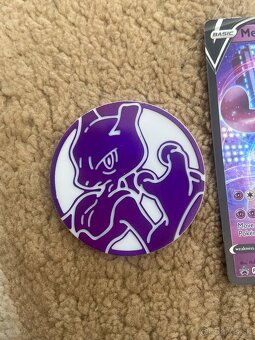 Pokemon karta + odznak - 2