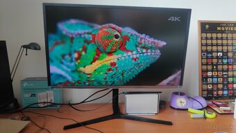 Samsung 32" 4K Monitor U32H850 - 2