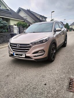 Hyundai Tucson - 2