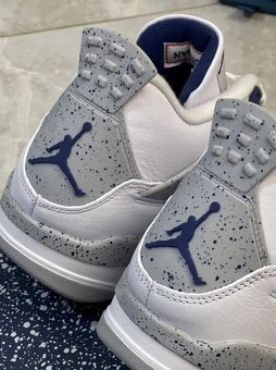 Nike Air Jordan 4 Retro Midnight Navy - 2