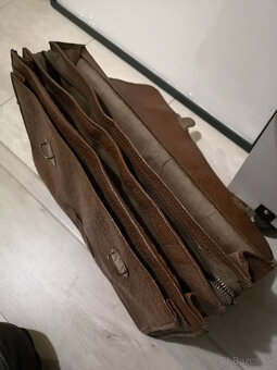 Kožená kapsa Retro - 2