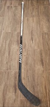 Hokejka Bauer vapor hyperlite - 2