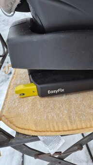 Isofix základňa - 2