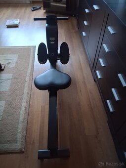 Predám Veslovací trenažér - 2