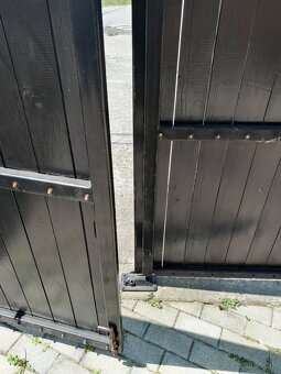 dvojkrídlová brána - 2