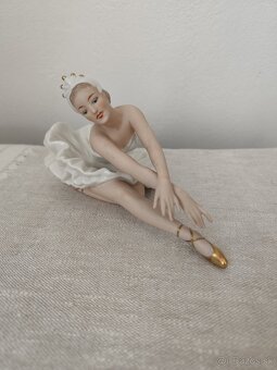 Wallendorf baletka žena porcelánová soška - 2