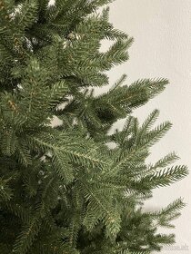 Vianočný stromček 3D - 2