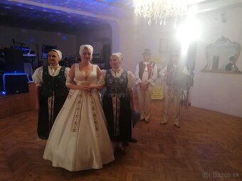 Čepčenie nevesty – tradičné vystúpenie (okolie Žiliny) - 2
