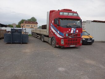 Volvo +Wielton - 2