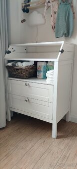 Hemnes prebaľovací pult - 2