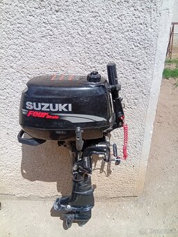 Lodný motor Suzuki 5,5HP - 2