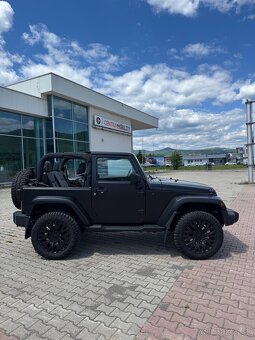 Jeep Wrangler SAHARA 2.8 CRD - 2