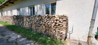 Palivové drevo 2roky suché. - 2
