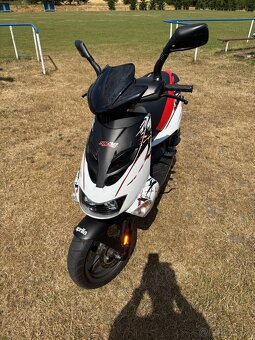Aprilia SR STREET 50 - 2