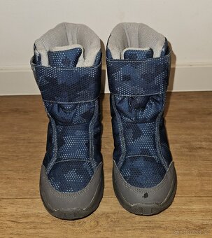 Predám QUECHUA detské čižmy na zimu (veľ. EU31) - 2