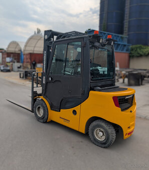Vysokozdvižný vozík Jungheinrich DFG430s 3T/Diesel - 2