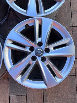 Orig. hliníkové disky Opel R17, 5x108 - 2