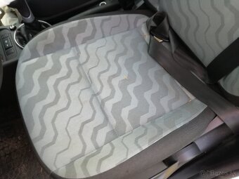 FABIA  2 šoferova sedačka - 2