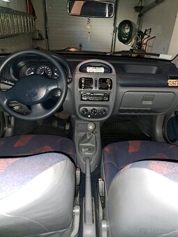 Renault clio 1.2 - 2
