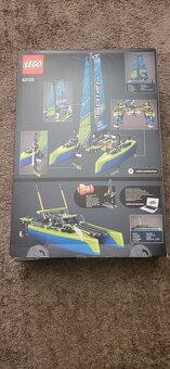 LEGO Technic 42105- nová(neskladaná) - 2