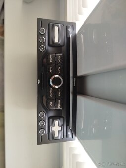 Predám rádionavigačný systém RNEG1 RT6 - 2