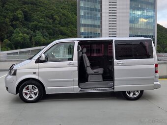 Volkswagen Multivan Highline - 2