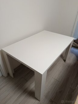 Biely jedálenský stôl - 2