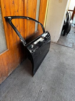 VW Golf VIII 8 2020- pravé predné dvere - 2