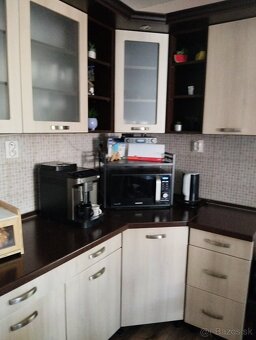 Kuchynská linka - 2