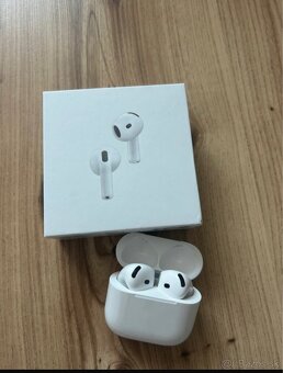 AirPods 4. generácia - 2