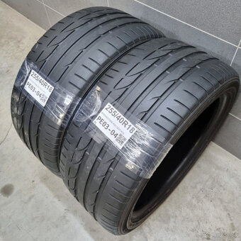 Letné pneumatiky 255/40 R18 BRIDGESTONE RSC - 2