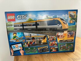 NEROZBALENÉ LEGO® City 60197 Osobný vlak - 2
