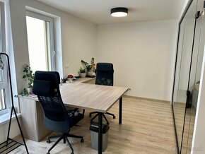 Prenájom 37 m2 kancelárie v Trnave na pešej zóne (Michalská - 2
