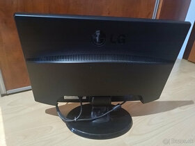 Predam monitor LG Flatron W2243S - 2