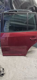 Dvere Volkswagen touran - 2