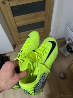 Predám 2x obuté kopačky Nike Mercurial - 2