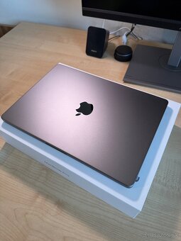 MacBook Pro M3 - 2