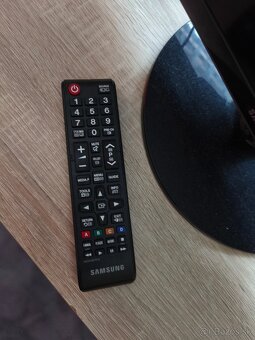 Predám Samsung - 2