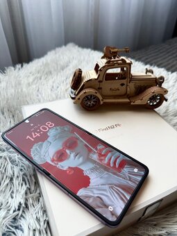 Oppo Find N2 Flip 8/256GB Fialový - 2