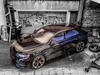 Audi Q8 1:18 GT Spirit - 2