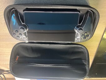 Playstation Portal - 2