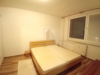 Prenájom pekný, šikovný 2-izbový byt, v peknom prostredí, Pi - 2