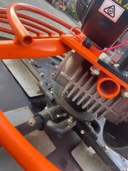 PACLITE 90cm hladidlá na betónové stierky Nové a použité LAC - 2