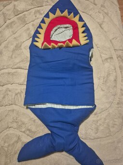 Karnevalovy kostym žralok - 2