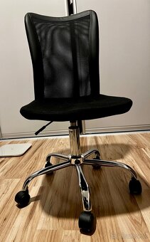 Kancelárska stolička - 2
