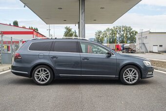 Volkswagen Passat Variant 2.0 TDI BMT Highline 4MOTION - 2