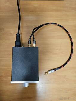 Slúchadlový zosilňovač Erzetich - 2